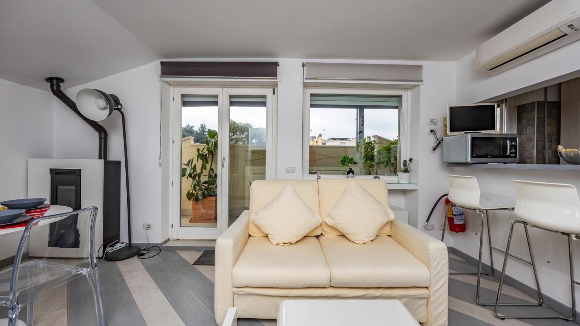 L'attichetto Di Bubi By Rentbeat Appartamento Roma